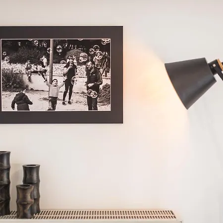 Apartment Photostory Art