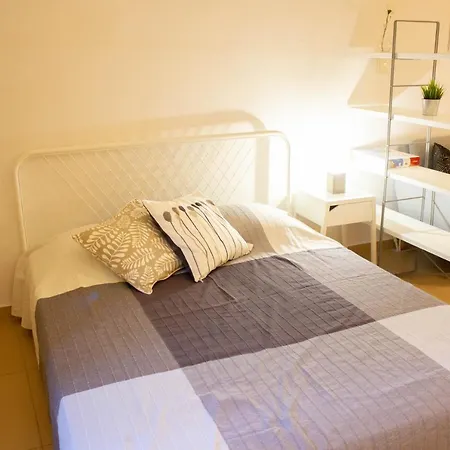 Cozy In Glyfada *