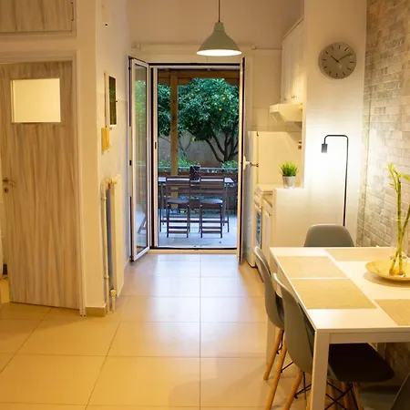 Apartment Cozy In Glyfada *