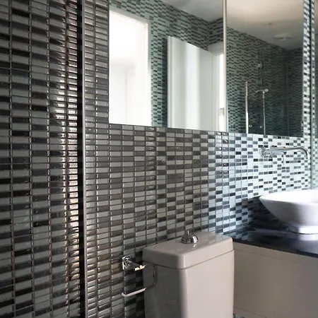 Apartment The Burton Luxury 1br In Plaka,
