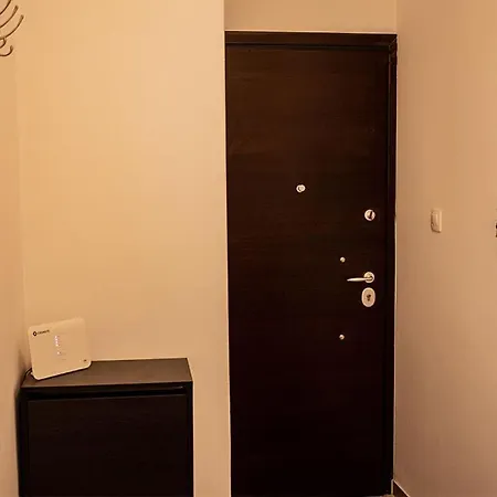 Your In Διαμέρισμα *