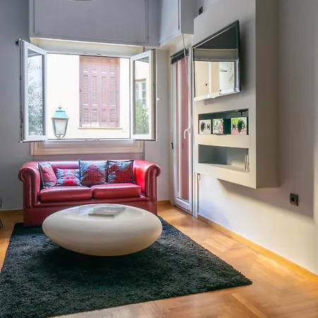 The Burton Luxury 1br In Plaka,