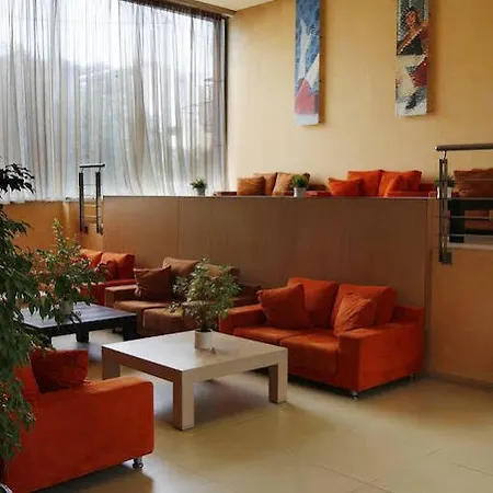 Hotel Lacoba 2*
