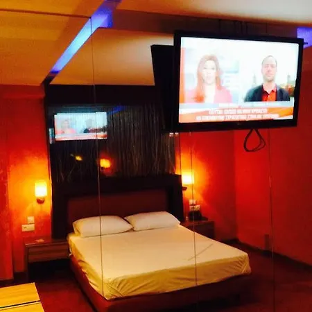 Lacoba Hotel 2*