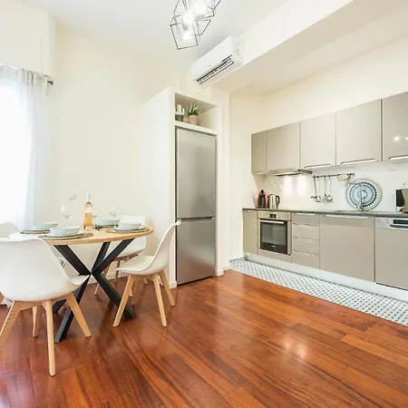 Apartment Luxury Veni In The Heart Of Athens