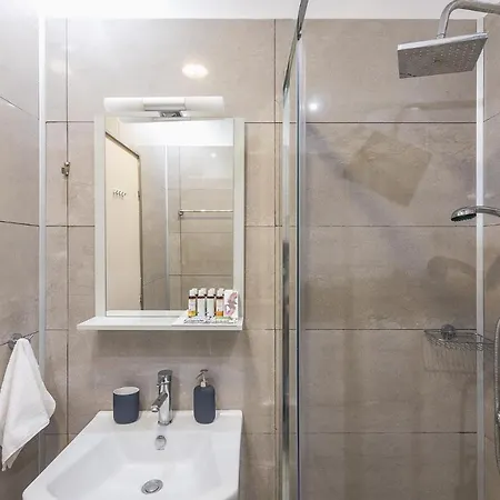 Luxury Veni In The Heart Of Athens