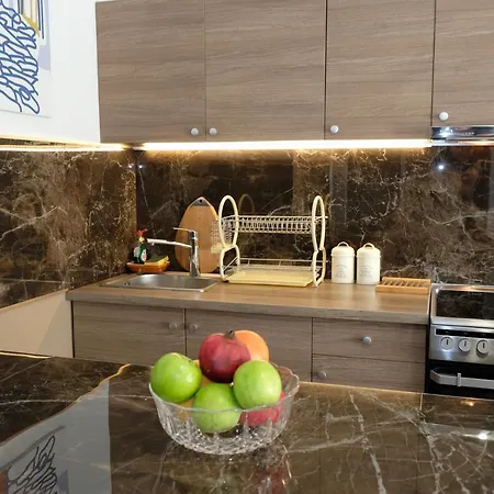 Stylish Apartment, Acropolis View