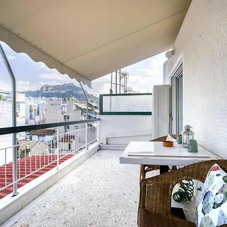 The Cactus With Large Sunny Balcony *