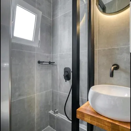 Apartment Acropolis Stunning View Penthouse In Plaka For 2! Athens