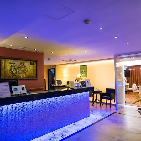 Anastazia Luxury & Hotel