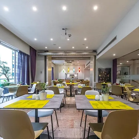 Polis Grand Athen