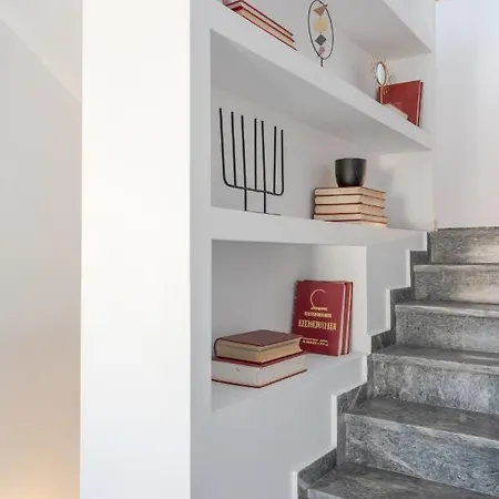Impressive Loft In Gazi Fresh Renovated Athens