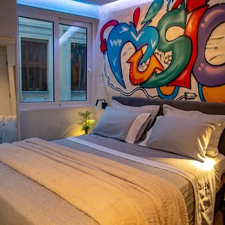 Apartment Triple A - Graffiti Homage In Psirri Square - Free Parking!