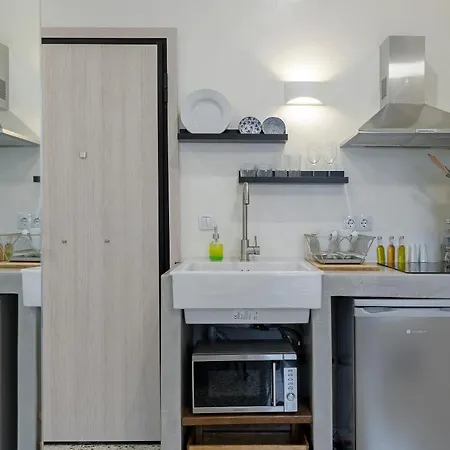 Athenian Lofts Apartment *