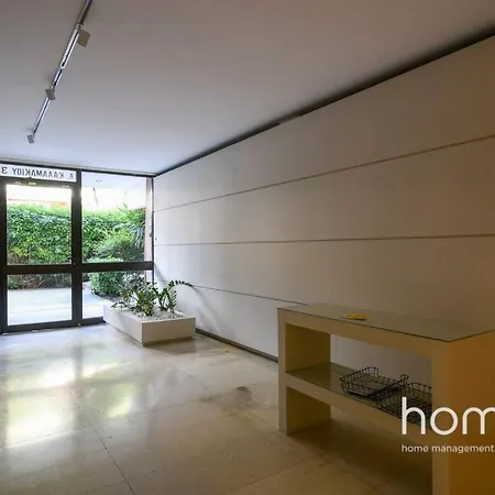90m² Homm Sea View In Alimos * Athens