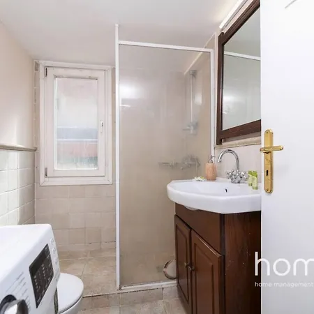 90m² Homm Sea View In Alimos *