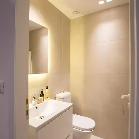 Apartment Phaedrus Living: Centre Luxury Flat Mavromichali Athens