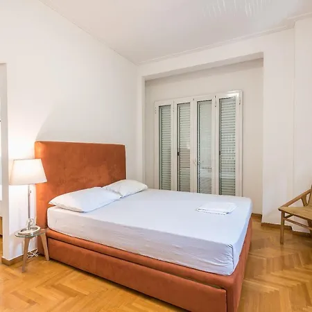 Apartment Victoria Plaza Palace