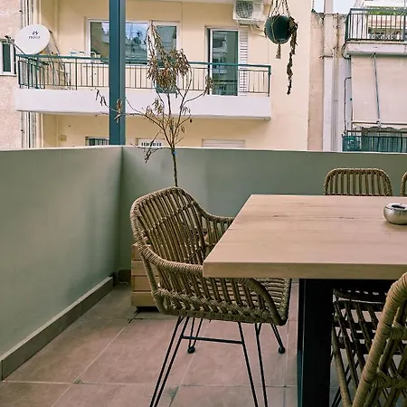 Apartment “olympic Spirit” In N. Kosmos Neighbourhood *