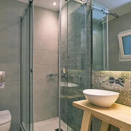 “olympic Spirit” In N. Kosmos Neighbourhood Apartment