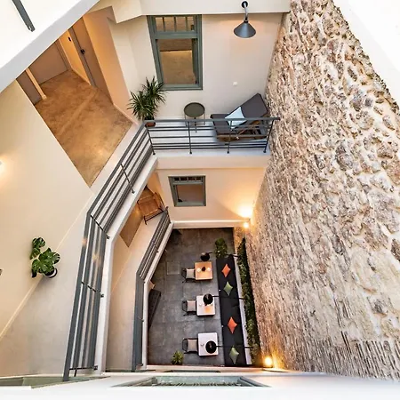 Hub Hostal Atenas