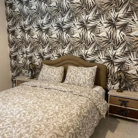 Apartment Casa Faliro *