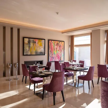 Hotel Somewhere Vouliagmeni 5*