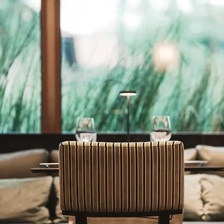 Divani Caravel