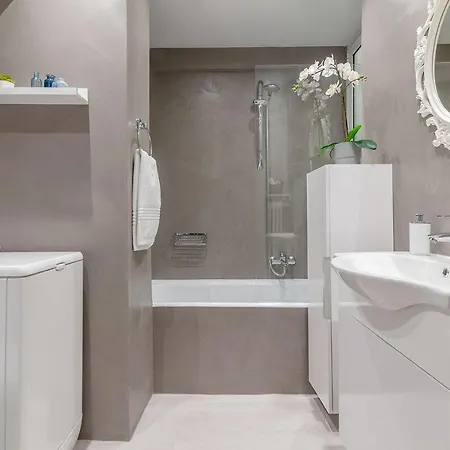 Apartment Charming Aceso In Central
