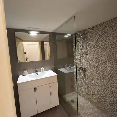Luxury Beachfront 3 Bedroom In Kavouri Beach, * Athen