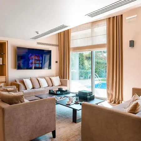 Somewhere Vouliagmeni Hotel 5*