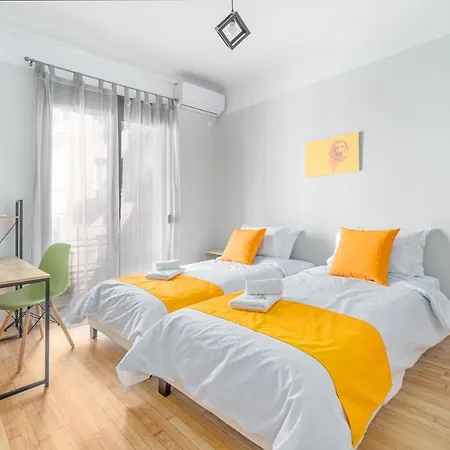Apart-hotel Hive 2*