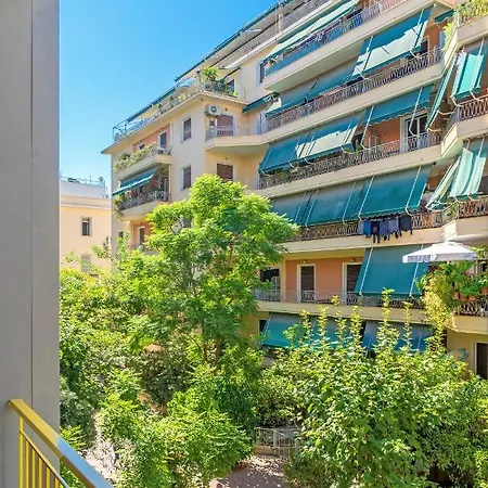 Apart-hotel Hive Atenas