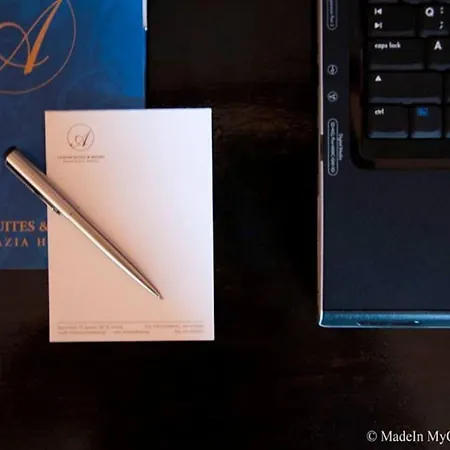 Anastazia Luxury & 2*