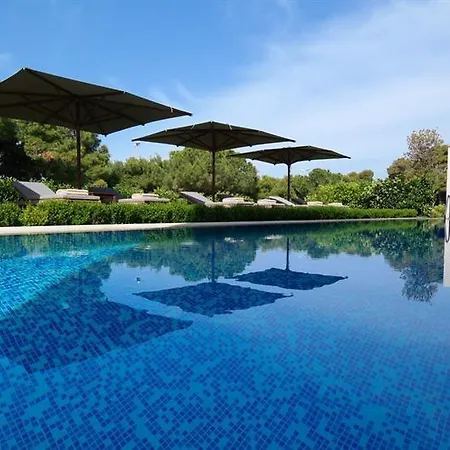 Somewhere Boutique Hotel