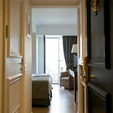 Hera 4* Atene