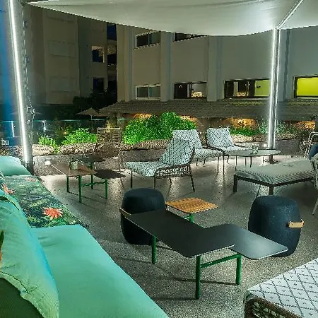Palmyra Hotel