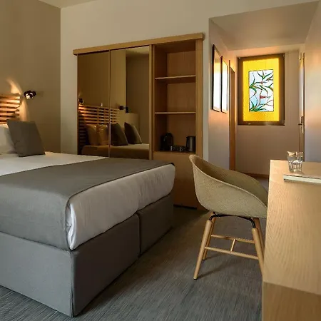 Fos Downtown 3* Αθήνα