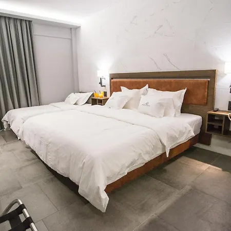 Palmyra Hotel 4*
