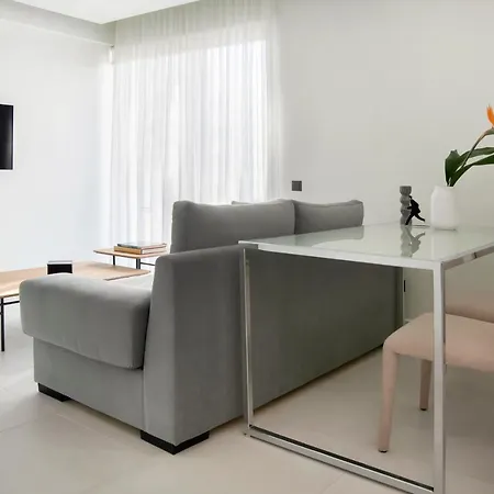 Glyfada South42 Апартаменты
