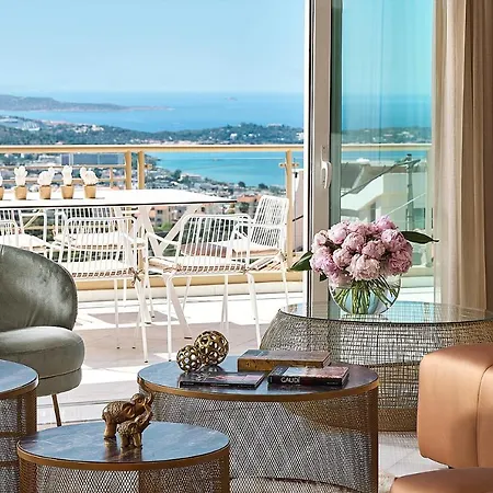 Elaia Luxury Residences *