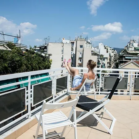 Thanasis Place Hostel *