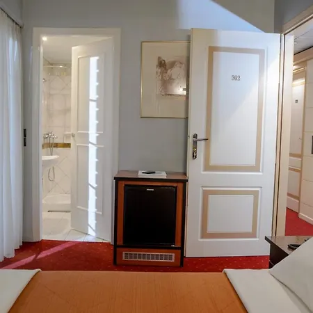 Hotel Victory 2*