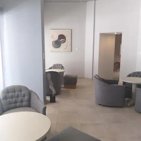 Apollo Hotel