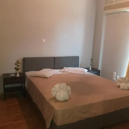 Apollo Hotel 3*