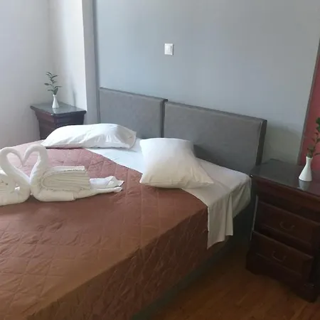 Hotel Apollo 3*