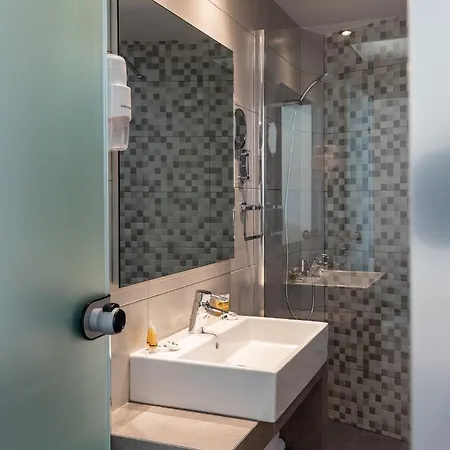 Hotel Xenophon 4*