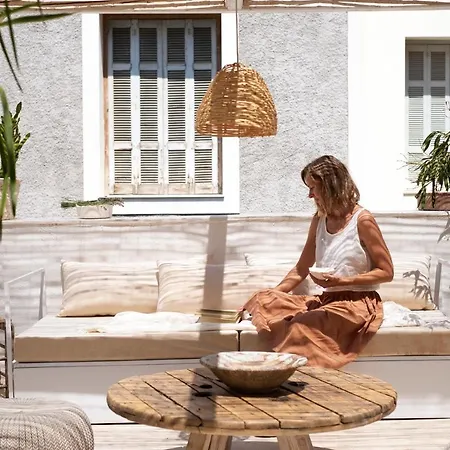 Hotel Shila Athene