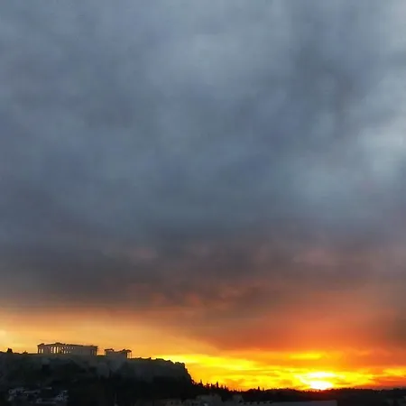 Cypria Otel Atina