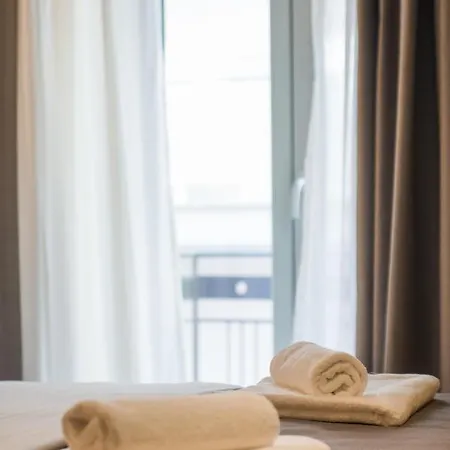Lägenhetshotell Metis Urbane Living Spaces Aten